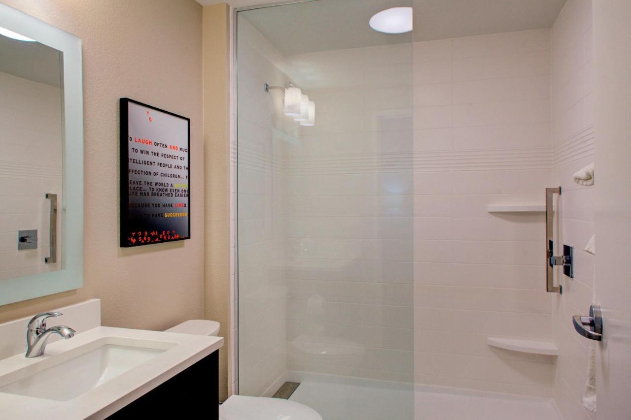 Towneplace Suites By Marriott Phoenix Chandler/Fashion Center Extérieur photo